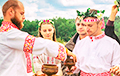 Чем удивляют белорусов традиции разных стран