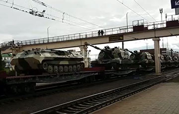 Видеофакт: Колонну военной техники РФ обнаружили в Орше