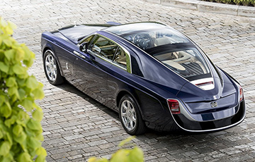Стало известно, где паркуется самый дорогой в истории Rolls-Royce