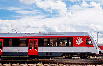 Литва запустила двухэтажный поезд Вильнюс - Минск