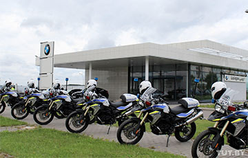 Минские гаишники получили новые мотоциклы BMW
