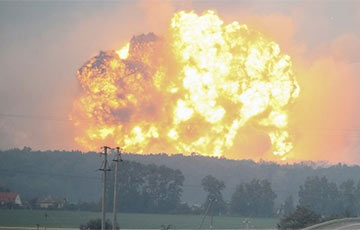 Взрывы на складе боеприпасов в Украине признали диверсией