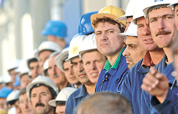 Белорусские строители о «кидалове» в России: Там схема налажена
