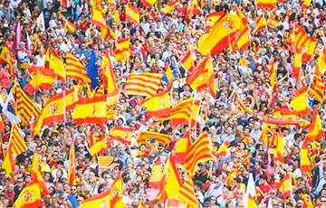 У Барсэлоне сотні тысяч чалавек выйшлі на мітынг за адзінства Гішпаніі