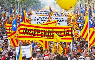 Власти Каталонии все-таки подписали «декларацию о независимости» от Испании