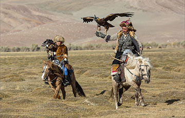 Казахские беркутчи: охота с золотым орлом в XXI веке
