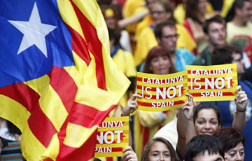 Мадрид объявил, что лишит Каталонию всякой автономии