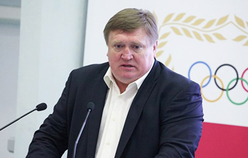 Возглавляющий федерацию тенниса друг Лукашенко подал в отставку