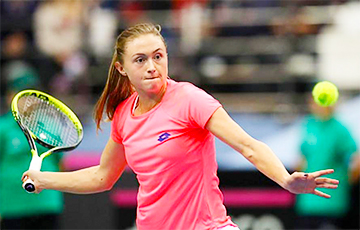 Александра Саснович одержала волевую победу в 1-м круге турнира в Дубае