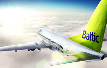 Самолет AirBaltic пробыл около 20 минут в воздушном пространстве Беларуси