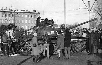 36 лет назад в Польше ввели военное положение