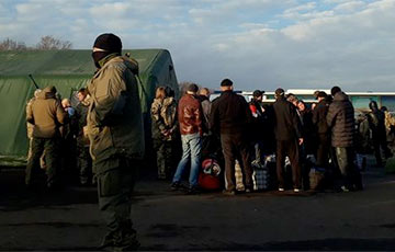 На Донбассе проходит самый крупный обмен пленными