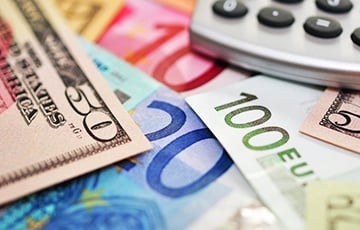 Нацбанк Беларуси перестал скупать валюту на бирже