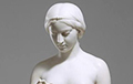Найдена мраморная статуя 19 века с «iPhone» в руке