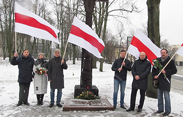 Belarusians Honored Kastus Kalinouski’s Memory In Vilnius