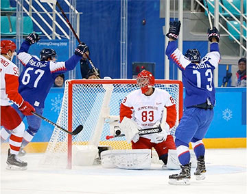 Российские хоккеисты проиграли Словакии в первом матче на Олимпиаде