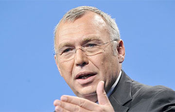 Экс-канцлер Аўстрыі прызнаў атрыманне выплат за лабізм