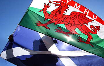 Шотландия и Уэльс хотят сохранить автономию после Brexit