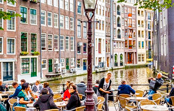 Почти половина нидерландцев работает не полный день