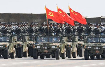 Китай стягивает армию к Гонконгу