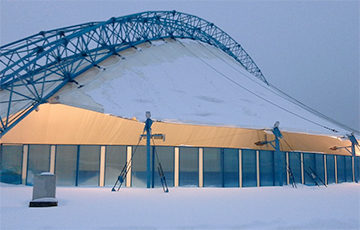 В Гомеле обрушилась крыша ледового катка