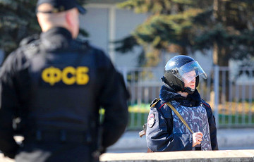 ФСБ завела дело о госизмене на сотрудников Роскосмоса