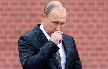 Путин сам выбил из под себя два стула