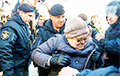 «Немецкая волна»: День Воли в Беларуси начался с массовых арестов