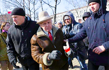 Hero Of The Day: 90-Year-Old Minsk Citizen Detained On BPR’s 100th Anniversary