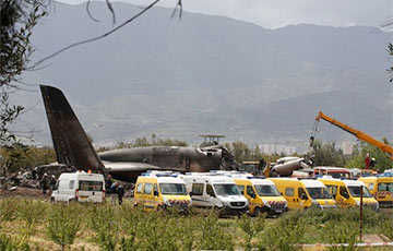 Фотарэпартаж: Катастрофа вайсковага самалёта Іл-76 у Алжыры