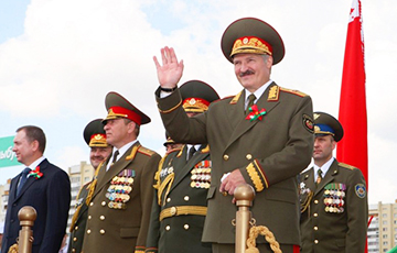 Красно-коричневые планы Лукашенко