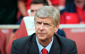 Арсен Венгер уходит с поста главного тренера лондонского «Арсенала»