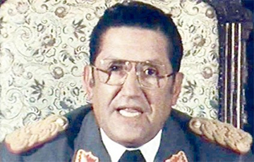 Памёр былы дыктатар