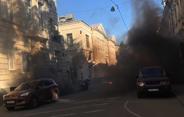 В Москве напали на посольство Латвии