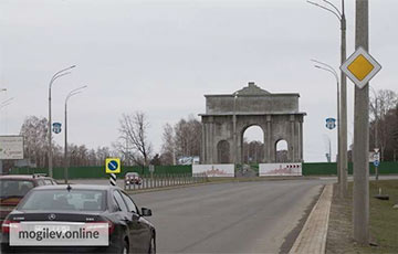 Магілёўская трыюмфальная арка каштавацьме беларусам $ 2 мільёны?