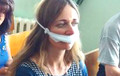 Гомельская журналистка в знак протеста пришла в суд с завязанным ртом