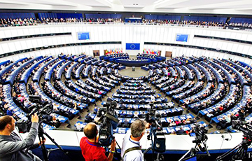 European Parliament Resolution: To Unblock Charter 97 Immediately And Stop Repression Against Media