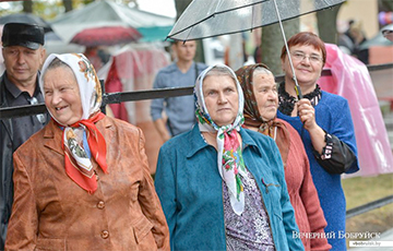 Новыя чуткі аб падвышэнні пенсійнага ўзросту абурылі беларусаў