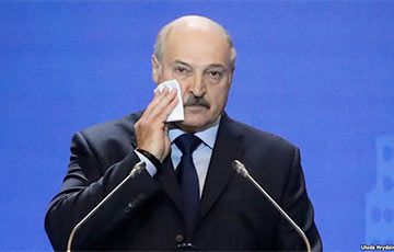 Лукашэнка ператварыўся ў сумнага і прадказальнага старога