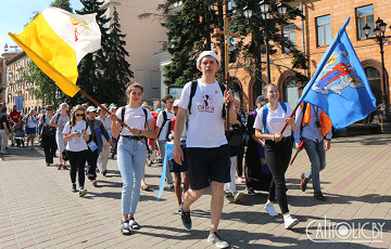 151 пілігрым выправіўся з Мінска ў Будслаў