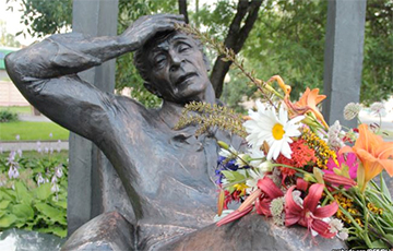 Витебляне поздравили Марка Шагала со 131-й годовщиной