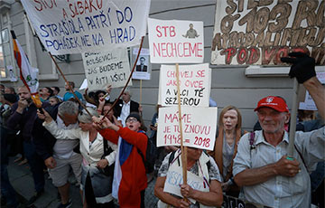 Протесты в Чехии: «Земан и коммунисты будут путинской пятой колонной»