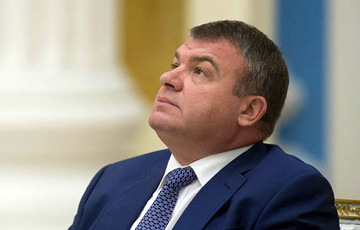 Экс-міністр абароны РФ ажаніўся на асуджанай за махінацыі з актывамі Міністэрства абароны
