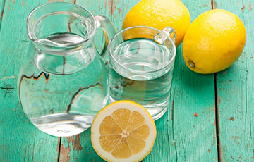 Ученые обнаружили неожиданные последствия употребления лимона