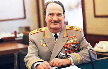 Lukashenka Is The Sum Of Brezhnev And Yanukovich