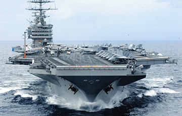 Авианосная ударная группа ВМС США вошла в Средиземное море