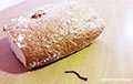 Фотафакт: Жыхарцы Лунінца прадалі хлеб з цвіком