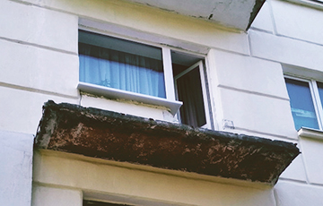 People Have Been Having Balconies Without Balustrading For Year, But Money Is Spent On Window Dressing For Putin And Lukashenka”