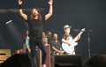 Видеофакт: Foo Fighters вместе со своим десятилетним фанатом виртуозно сыграли хит Metallica