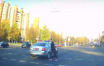 Videofact: Girl Refused To Give Way To Lukashenka’s Cortege In Hrodna